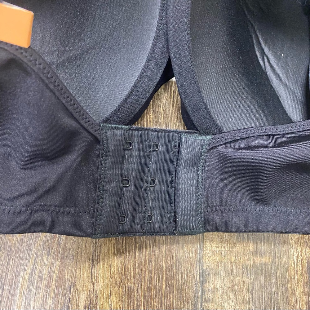 Playtex Black Full Coverage Bra with Molded Cups - Picture 11 of 11